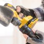 Шлифмашина вибрационная аккумуляторная Stanley Fatmax FMCW210D2